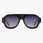 Occhiali da sole STUSSY, montatura nera, lenti grigie sfumate, vista frontale